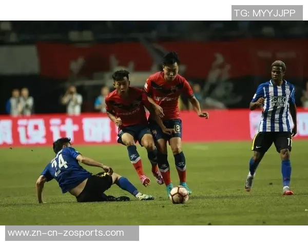 巴拉圭后卫失误助攻韩国严智星抽射破门取得领先 巴拉圭后卫失误助攻韩国严智星抽射破门取得领先