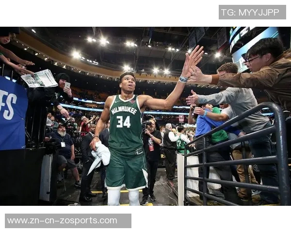 字母哥奋力拼搏半场贡献15分6板球队却落后19分艰难追赶之路